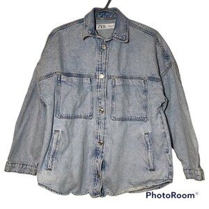 Zara BUTTON FRONT JEAN JACKET SIZE S